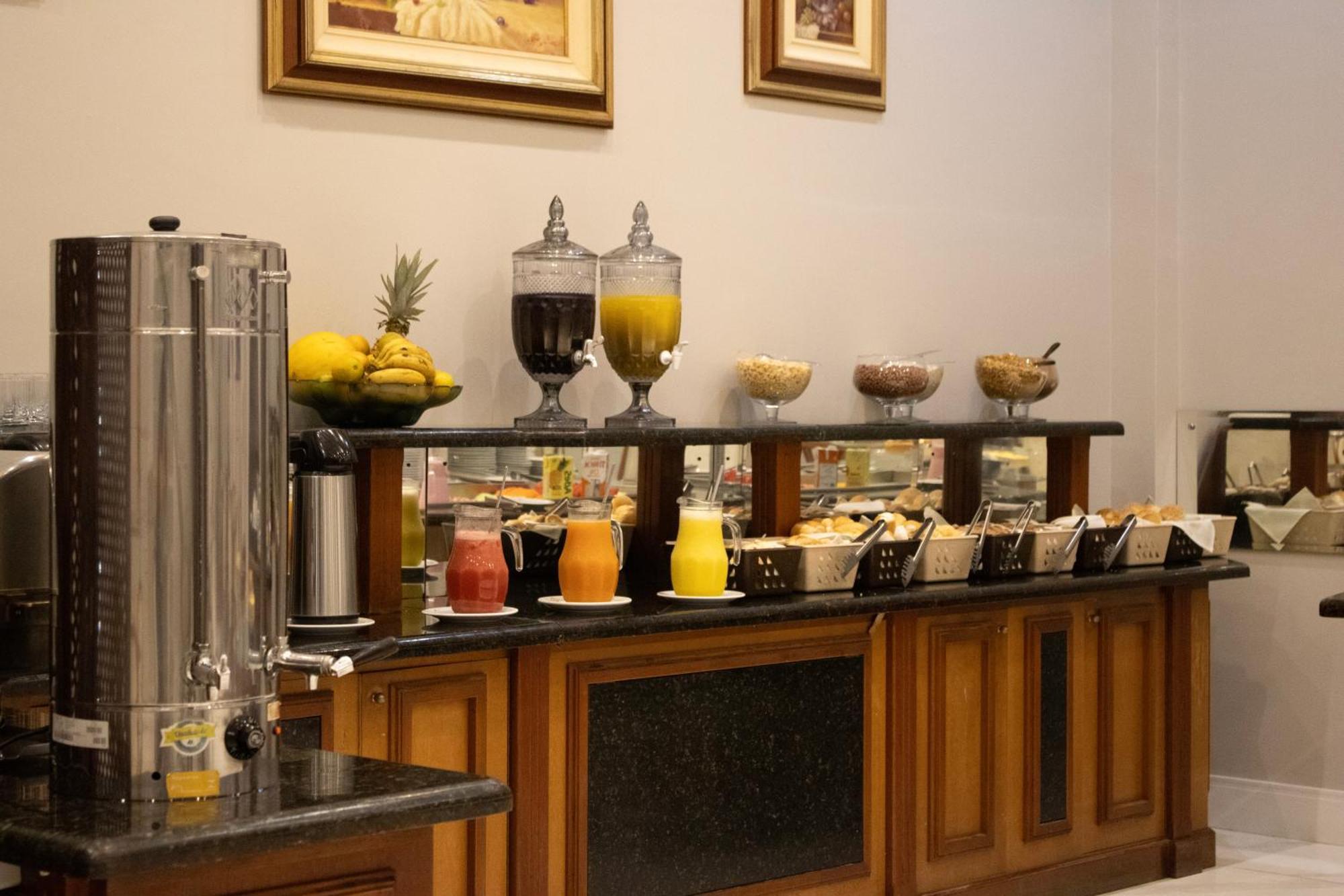 Hotel Flat Petras Residence Курітіба Екстер'єр фото